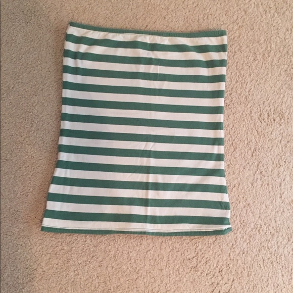 Medium reversible halter top. Maurice’s brand - Picture 2 of 7